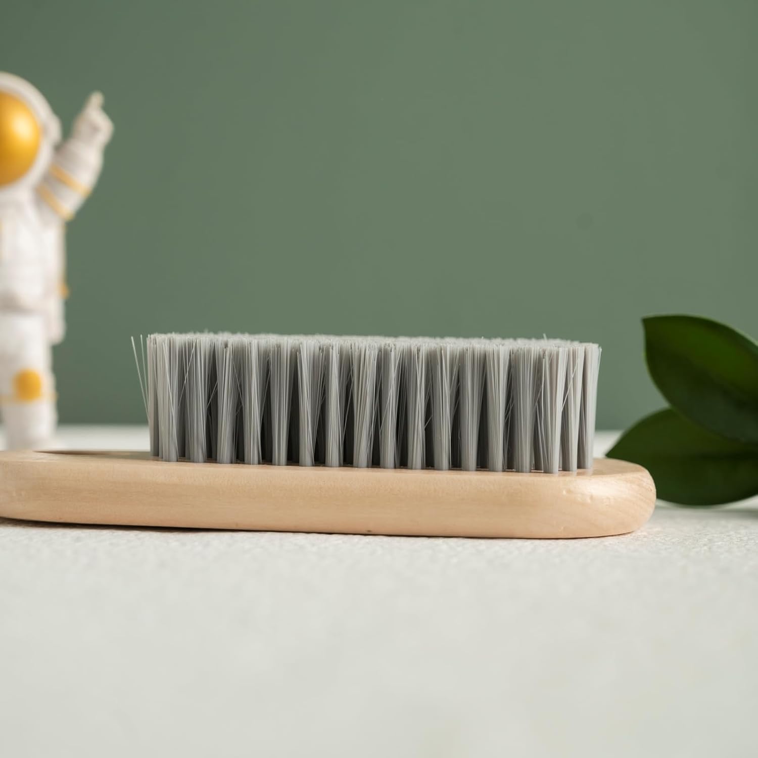 2PCS Wood Laundry Brush, Clothing Stain Remover Scrubber, Soft Bristle for Scrubbing Out Tough on Delicate, Easy to Grip Hand Washing Clothes