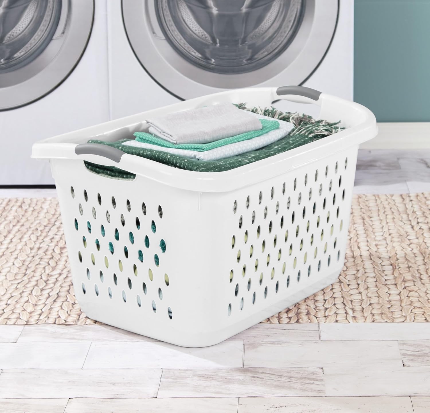 (2 Pcs) 2.7 Bushel Extra Large Plastic Laundry Basket with 2 Carry Handles, For use in the Laundry Room, Dorm Room or Bedroom，White